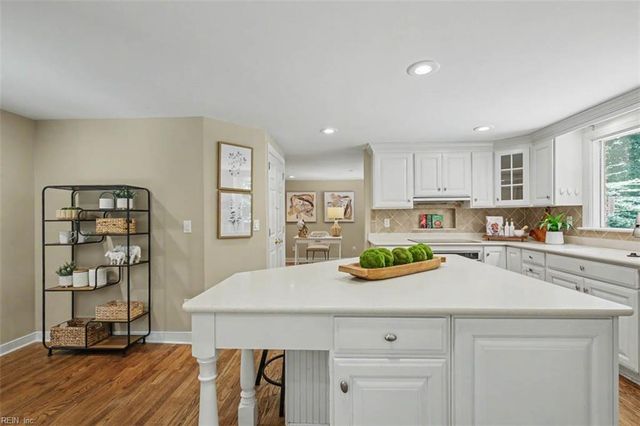266 Nottingham RD, Williamsburg, VA 23185