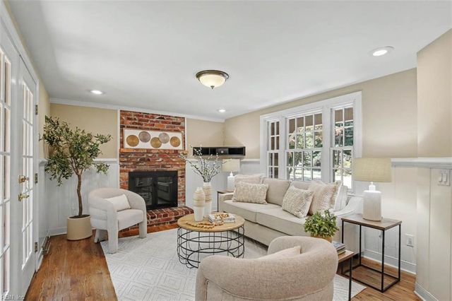 266 Nottingham RD, Williamsburg, VA 23185