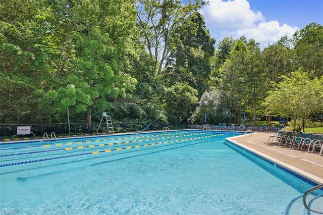 266 Nottingham RD, Williamsburg, VA 23185