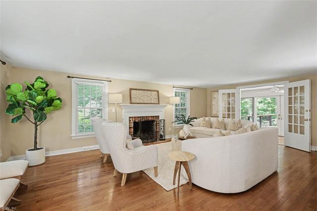 266 Nottingham RD, Williamsburg, VA 23185
