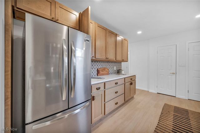 3457 Wooster Road, Rocky River, OH 44116