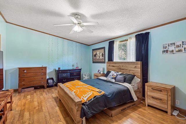 4870 Haley Ln, Columbia, TN 38401