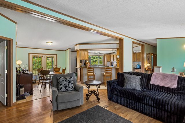 4870 Haley Ln, Columbia, TN 38401