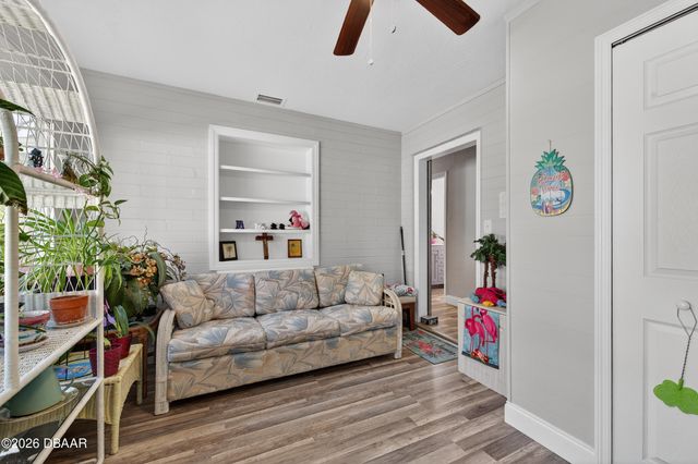 1512 Moravia Avenue, Holly Hill, FL 32117