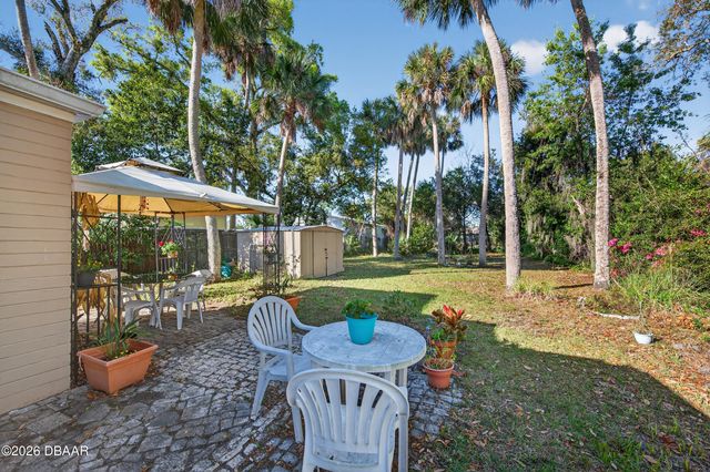 1512 Moravia Avenue, Holly Hill, FL 32117