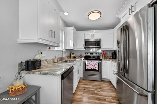 1512 Moravia Avenue, Holly Hill, FL 32117