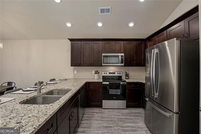 270 Lakewood Drive, Waleska, GA 30183