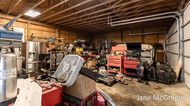 13727 Cleveland Street, Nunica, MI 49448