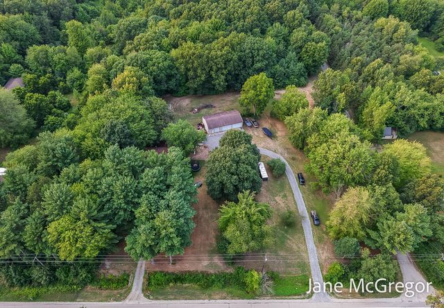 13727 Cleveland Street, Nunica, MI 49448