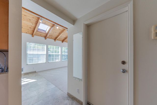 319 Tapadero, Salinas, CA 93906