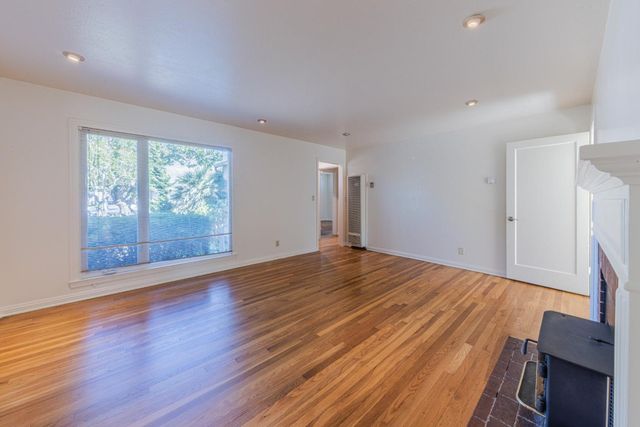 319 Tapadero, Salinas, CA 93906