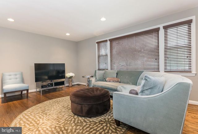 1405 N GEORGE MASON DR, Arlington, VA 22205