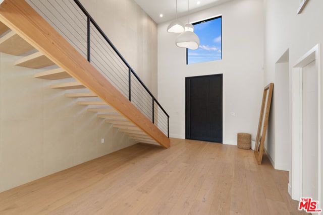 17036 Orozco Street, Granada Hills (los Angeles), CA 91344
