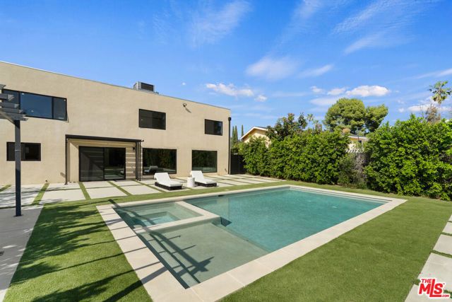 17036 Orozco Street, Granada Hills (los Angeles), CA 91344