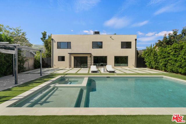 17036 Orozco Street, Granada Hills (los Angeles), CA 91344