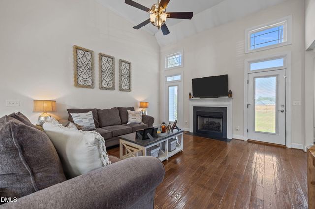 4092 Old Us 421, Lillington, NC 27546