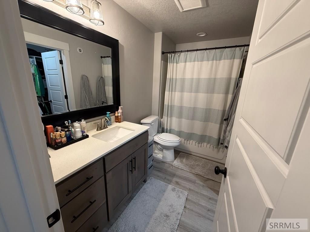 Image 6 of property listing at 179 Park Lawn Drive # 1, Chubbuck, ID 83202