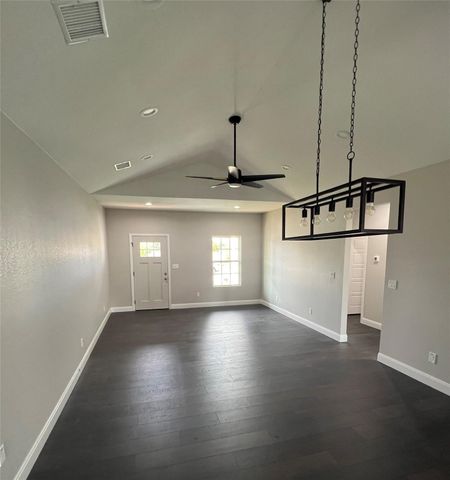 101 Magnolia Estates Street, Crowley, TX 76036