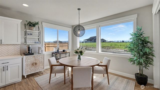 6511 232nd Avenue E, Buckley, WA 98321