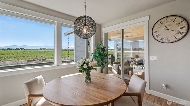 6511 232nd Avenue E, Buckley, WA 98321