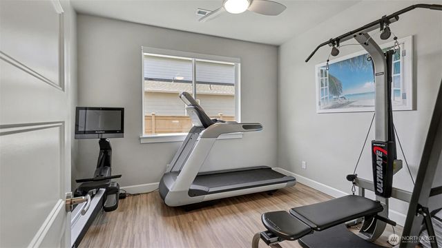 6511 232nd Avenue E, Buckley, WA 98321