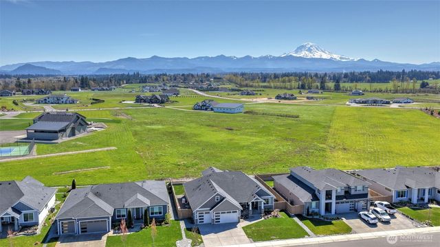 6511 232nd Avenue E, Buckley, WA 98321