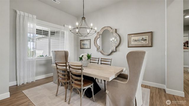 6511 232nd Avenue E, Buckley, WA 98321