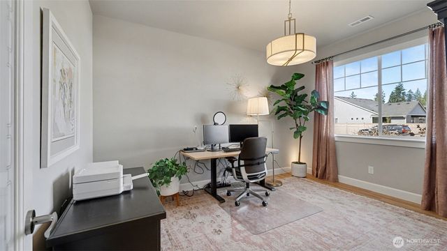 6511 232nd Avenue E, Buckley, WA 98321