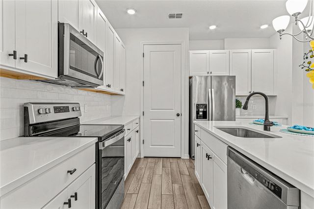 833 BENOI DRIVE, Davenport, FL 33896