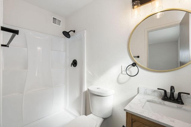 7604 Hannett Avenue NE, Albuquerque, NM 87110