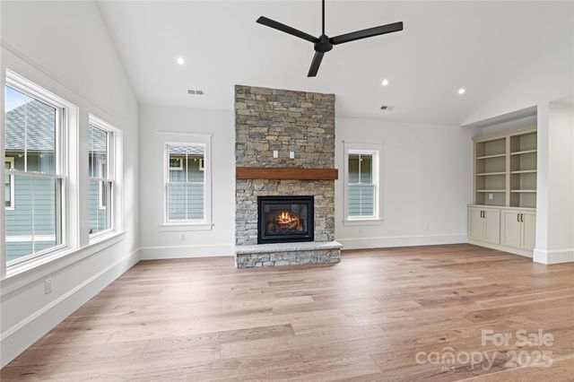 127 Creekside Valley Lane, Arden, NC 28704