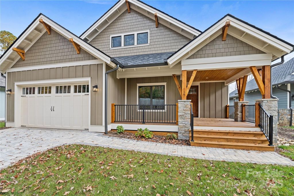 127 Creekside Valley Lane, Arden, NC 28704