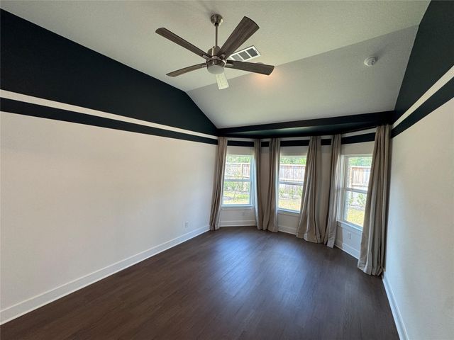 1710 Serenity Moon Drive, Crosby, TX 77532