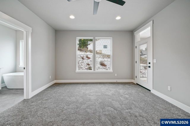 3250 Earhart St S, Salem, OR 97302