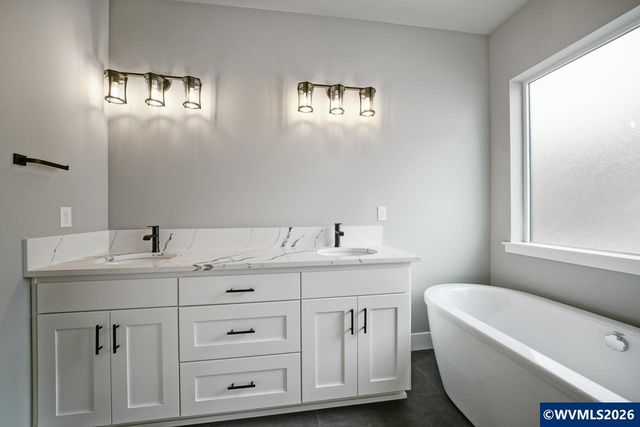 3250 Earhart St S, Salem, OR 97302