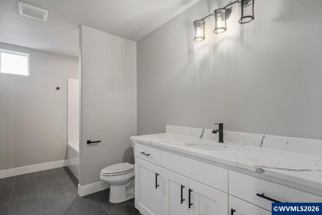 3250 Earhart St S, Salem, OR 97302