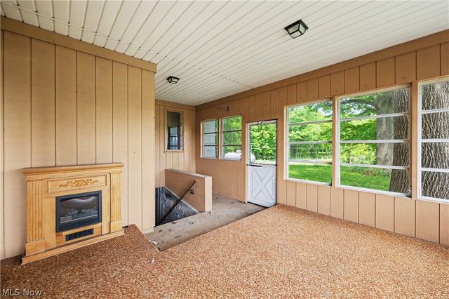 1740 W Comet Road, New Franklin, OH 44216