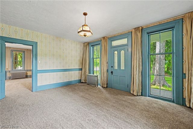 1740 W Comet Road, New Franklin, OH 44216