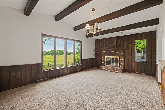 1740 W Comet Road, New Franklin, OH 44216