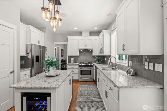 6722 77th Avenue Ct NW, Gig Harbor, WA 98335