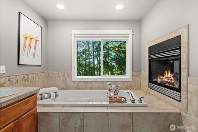 6722 77th Avenue Ct NW, Gig Harbor, WA 98335