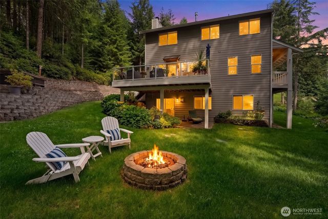 6722 77th Avenue Ct NW, Gig Harbor, WA 98335