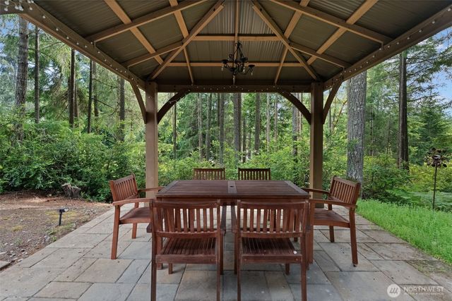 6722 77th Avenue Ct NW, Gig Harbor, WA 98335