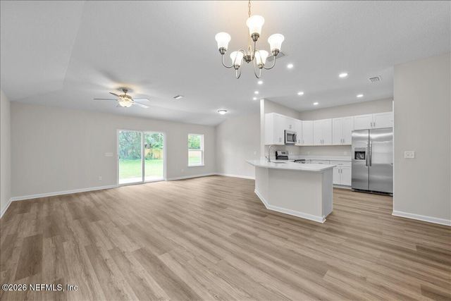 302 S 14TH Street, Palatka, FL 32177