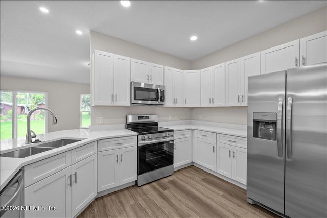 302 S 14TH Street, Palatka, FL 32177