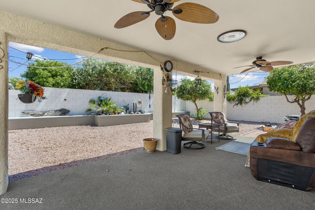 8571 S Navigator Place, Tucson, AZ 85756