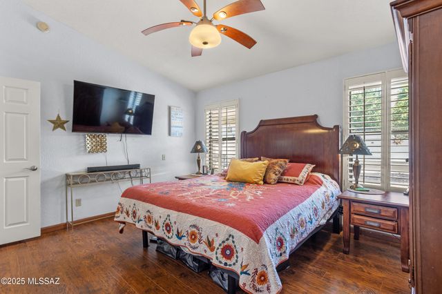 8571 S Navigator Place, Tucson, AZ 85756