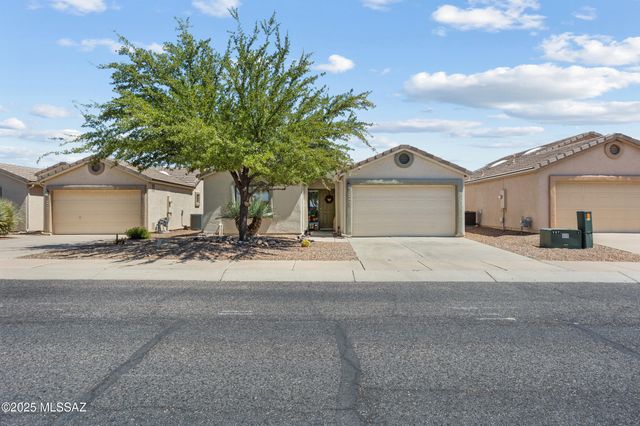 8571 S Navigator Place, Tucson, AZ 85756