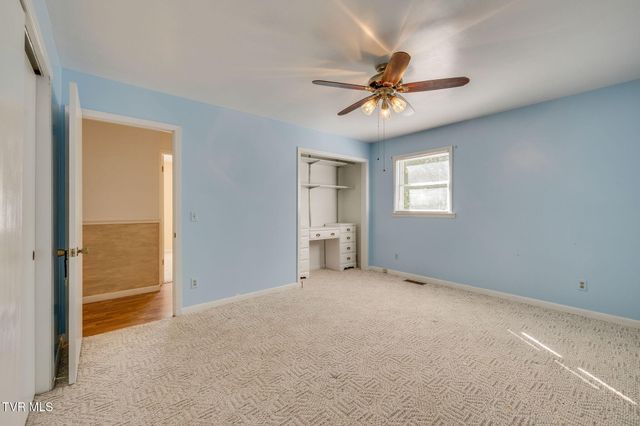 117 Kelly Road, Pennington Gap, VA 24277
