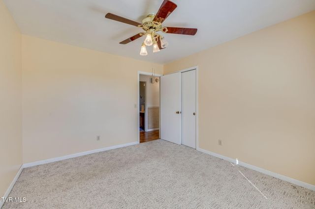 117 Kelly Road, Pennington Gap, VA 24277